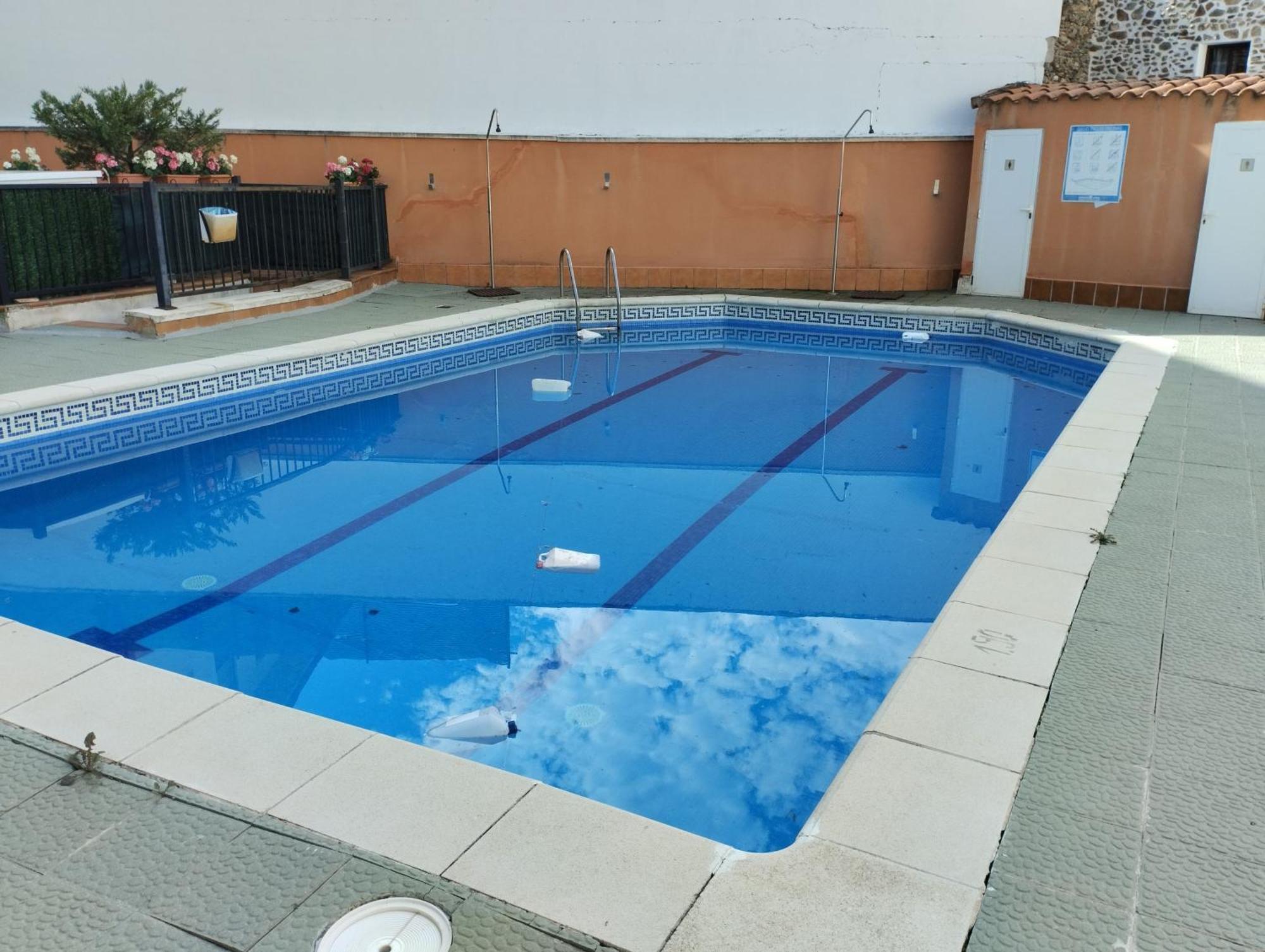 Apartamento Pet Friendly En Ezcaray, Con Piscina Exterior photo